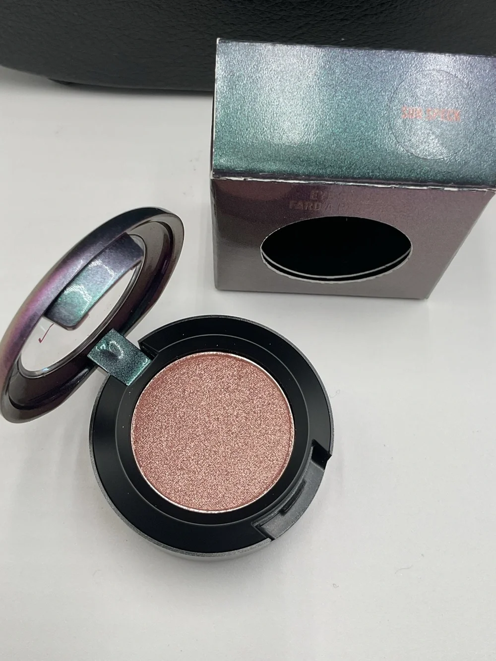 MAC Cosmetics Veluxe Pearl Eyeshadow in Sun Speck - BNIB, LE & Discontinued